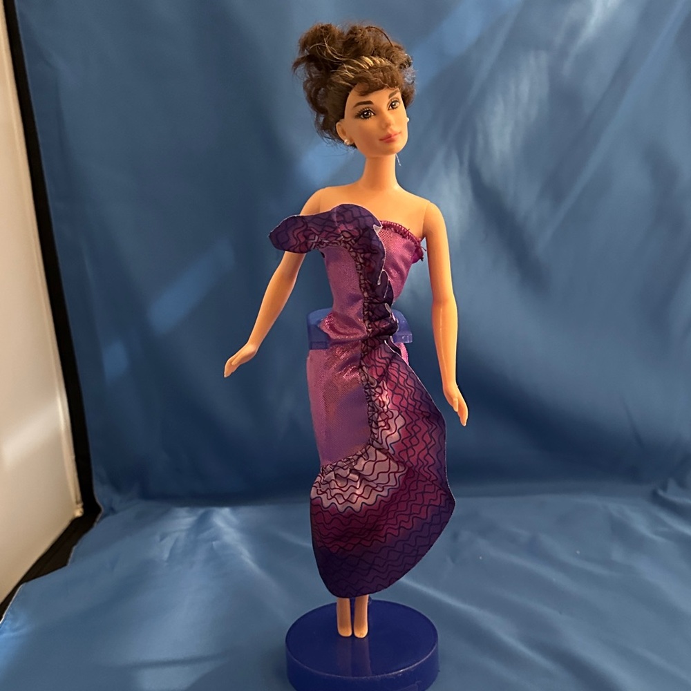 Vintage Barbie Audrey Hepburn with Elegant Dress 1991